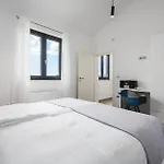 Vila 115 *