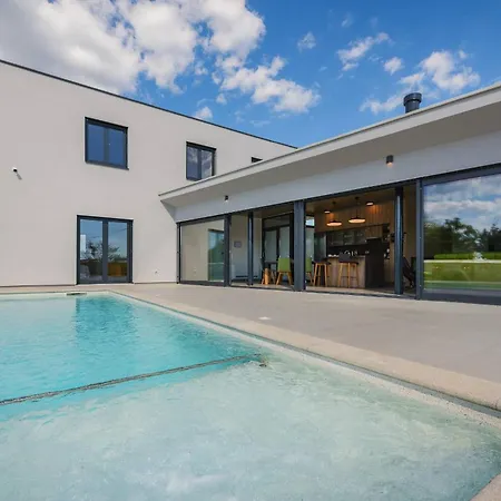 Villa 115
